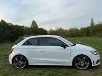 Gebraucht Audi A1 S-Line 185 PS (136 kW) 2011 Weiß Kleinwagen