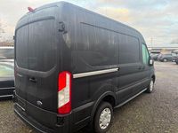 Gebraucht Ford Transit Trend 105 PS (77 kW) 2021 Schwarz Van / Kleinbus