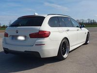 Gebraucht BMW 530 Performance 258 PS (189 kW) 2015 Weiß Kombi