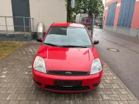 Gebraucht Ford Fiesta 81 PS (59 kW) 2005 Rot Kleinwagen