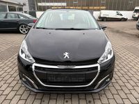 Gebraucht Peugeot 208 Active 82 PS (60 kW) 2018 Schwarz Kleinwagen
