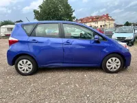 Gebraucht Toyota Verso-S Life 99 PS (72 kW) 2011 Satin blue mm Van / Kleinbus