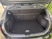 Neu Kia Ceed 101 PS (74 kW) 2026 Schwarz Kleinwagen