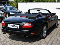 Gebraucht Jaguar XK8 284 PS (208 kW) 1999 Schwarz Cabrio