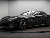 Second-hand Ferrari F12 2015 Negru Coupe