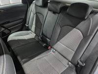 Gebraucht Kia Ceed Vision 120 PS (88 kW) 2023 (css) lunar silver m (metallisch silber) Kleinwagen