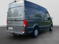 Gebraucht VW Crafter 177 PS (130 kW) 2023 Grau Van