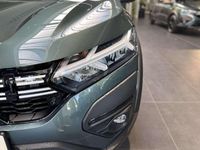 Neu Dacia Jogger Expression 110 PS (80 kW) 2025 Zedergrün Van / Kleinbus