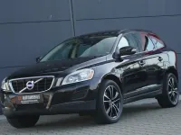 Gebraucht Volvo XC60 Momentum 241 PS (177 kW) 2012 Schwarz SUV