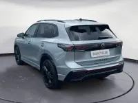 Usata VW Tiguan R-line 193 CV (141 kW) 2024 Argento SUV