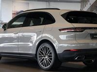 Gebraucht Porsche Cayenne 462 PS (339 kW) 2022 Kreide SUV