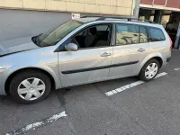 Gebraucht Renault Mégane GrandTour 83 PS (61 kW) 2004 Silber Kombi