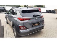 gebraucht Hyundai Kona Style Elektro 2WD/ 150 kw/Navi/Wärmepumpe