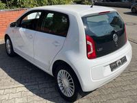 Gebraucht VW up! high up! 60 PS (44 kW) 2016 Weiß Kleinwagen