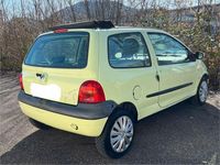 Gebraucht Renault Twingo 58 PS (42 kW) 2006 Gelb Kleinwagen