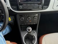 Second-hand VW Beetle Cup 105 CP (77 kW) 2014 Alb Hatchback