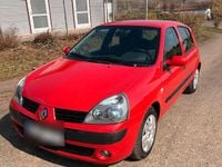 Gebraucht Renault Clio II 98 PS (72 kW) 2004 Rot Kleinwagen