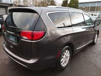 Gebraucht Chrysler Pacifica Touring 287 PS (211 kW) 2020 Asphaltgrau SUV