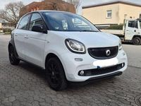 Second-hand Smart ForFour 90 CP (66 kW) 2016 Negru Hatchback
