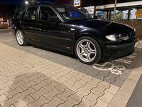 Gebraucht BMW 320 150 PS (110 kW) 2002 Schwarz Kombi