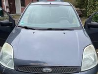 Gebraucht Ford Fiesta 60 PS (44 kW) 2005 Grau Kleinwagen