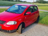Gebraucht VW Fox Style 60 PS (44 kW) 2011 Rot Kleinwagen