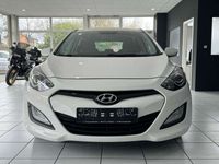 gebraucht Hyundai i30 cw *FIFA-EDITION*USB&BT*SHZ*KLIMA*PDC*XENON*