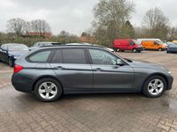 gebraucht BMW 318 d/NAVI/EURO5/PANORMADACH