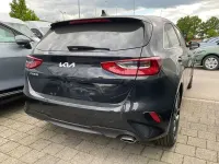 Neu Kia Ceed GT GT-Line 140 PS (102 kW) 2026 Schwarz Limousine
