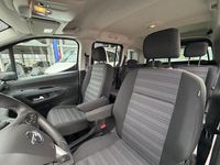 Gebraucht Opel Combo Life Ultimate 131 PS (96 kW) 2022 Mondstein grau/e:vulkan grau Van / Kleinbus