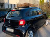 Gebraucht Smart ForFour 72 PS (52 kW) 2015 Schwarz Kleinwagen