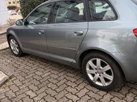 Gebraucht Audi A3 Ambiente 140 PS (102 kW) 2010 Grau Kleinwagen
