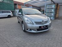 Gebraucht Toyota Verso Edition 147 PS (108 kW) 2011 Grau Van / Kleinbus