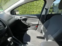 Gebraucht Ford Focus Titanium 125 PS (91 kW) 2015 Schwarz Kombi