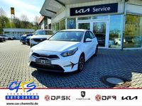 Gebraucht Kia Ceed Vision 101 PS (74 kW) 2024 Weiß carraraweiß Kleinwagen