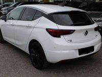 Gebraucht Opel Astra Innovation 150 PS (110 kW) 2015 Weiß Limousine