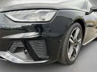 Gebraucht Audi A4 S-Line 265 PS (194 kW) 2023 Mythosschwarz metallic Kombi