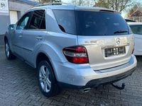 Gebraucht Mercedes ML350 272 PS (200 kW) 2010 Iridiumsilber  metalliclack SUV