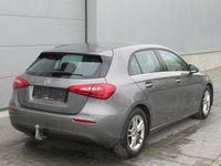 Gebraucht Mercedes A180 116 PS (85 kW) 2018 Grau Limousine