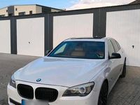 Gebraucht BMW 730 245 PS (180 kW) 2011 Weiß Limousine