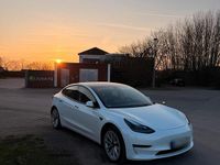 Gebraucht Tesla Model 3 Long Range AWD 369 kW (503 PS) 2022 Weiß Limousine