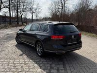 Gebraucht VW Passat Comfortline 190 PS (139 kW) 2018 Grau Kombi