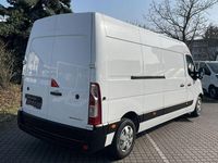 Second-hand Renault Master 170 CP (125 kW) 2019 Alb Monovolum
