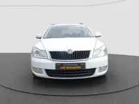 Gebraucht Skoda Octavia Family 140 PS (102 kW) 2011 Weiß Kombi