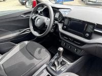 Gebraucht Skoda Fabia Active 80 PS (58 kW) 2022 Velvetrot metallic Limousine