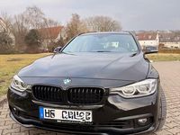 Gebraucht BMW 320 Advantage 184 PS (135 kW) 2019 Schwarz Kombi