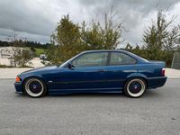 Gebraucht BMW 328 M Sport 193 PS (141 kW) 1997 Blau Coupé