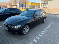 Gebraucht BMW 320 184 PS (135 kW) 2013 Schwarz Kombi