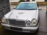 gebraucht Mercedes E280 W210Limousine