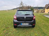 Gebraucht Dacia Sandero Stepway 90 PS (66 kW) 2013 Schwarz Limousine